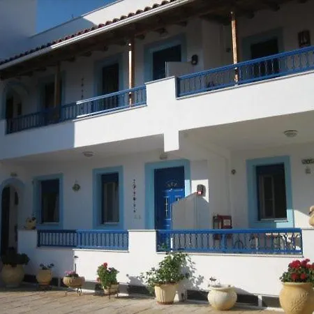Nikolos Elafonissos